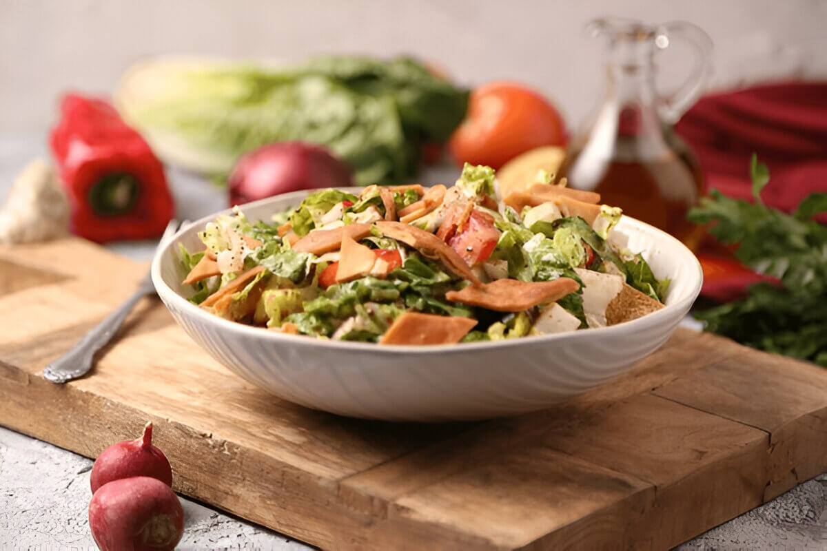 Lebanese Fattoush Salad