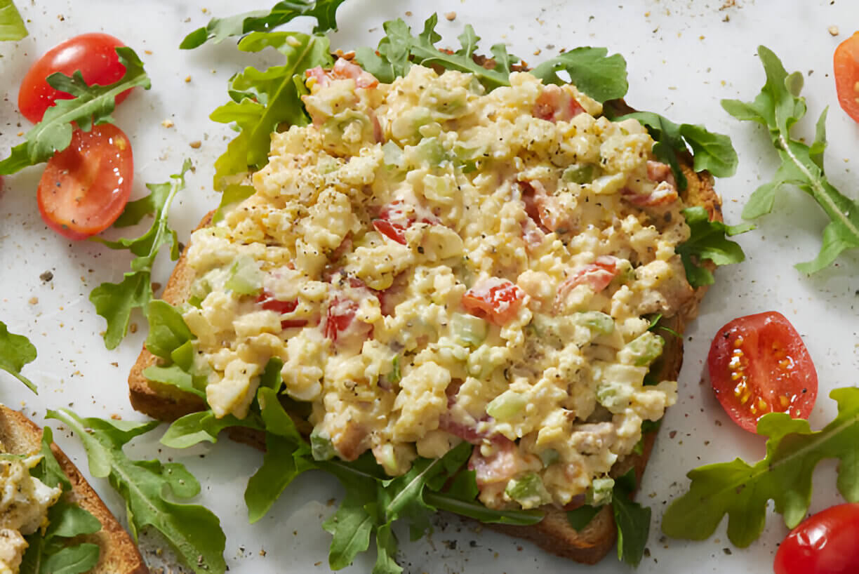 Creamy Tofu Egg Salad